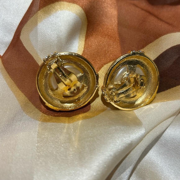 CINER - Large Pearl Rhinestone Statement VTG EARRINGS - Picture 12 of 12